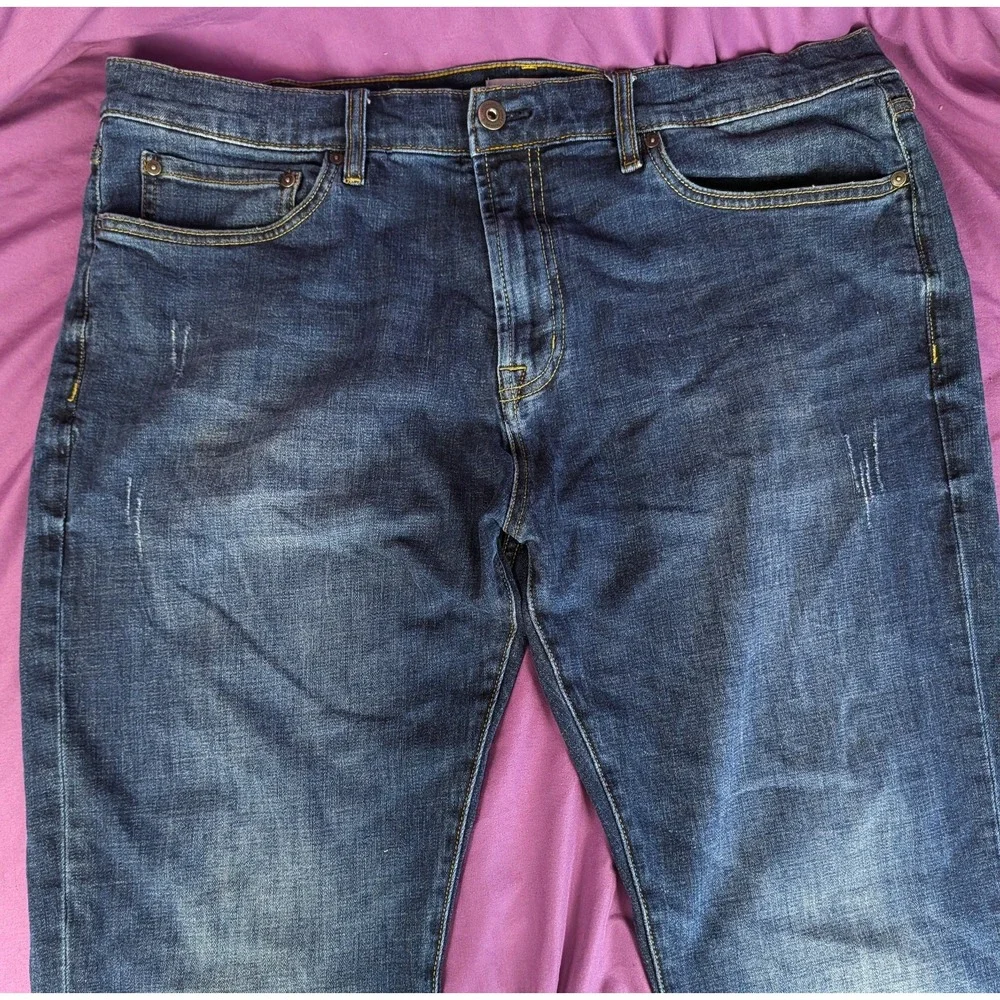 Joseph Abboud Slim Fit Medium Wash Stretch Denim 38x32 Indigo Blue Distressed
